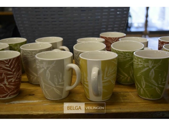 ±18 koffietassen - afbeelding 3 van  3