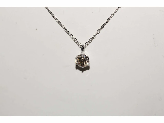 18 kt witgouden ketting met hanger en natuurlijke diamant - afbeelding 1 van  7
