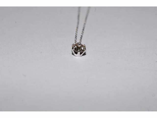 18 kt witgouden ketting met hanger en natuurlijke diamant - afbeelding 3 van  7