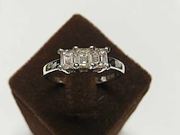 18 kt witgouden ring met 0,65 cts natuurlijke diamant - afbeelding 1 van  6