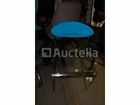 18 ongelijke stoelen en fauteuils - afbeelding 13 van  13