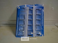 ±18 pakjes tafelkleedklemmen - afbeelding 1 van  2