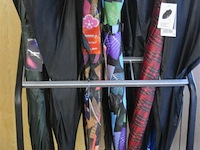 ±18 soorten div. paraplu`s - afbeelding 3 van  4