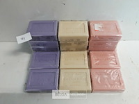 18 x handzeep blok 100 gram 3 geuren - afbeelding 1 van  3