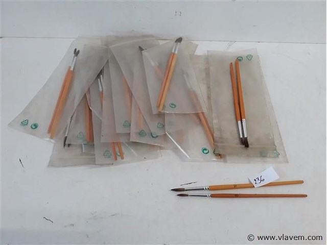18 x penselen rond set 2 delig - afbeelding 1 van  2