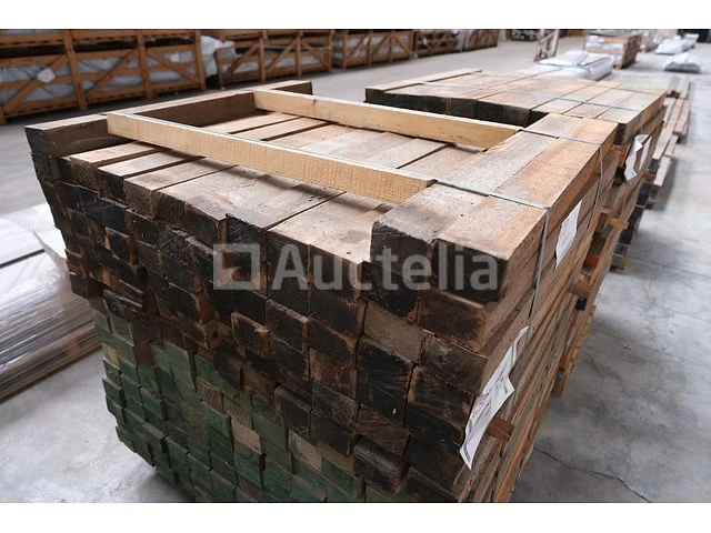 183 meranti houtspoor - afbeelding 3 van  6