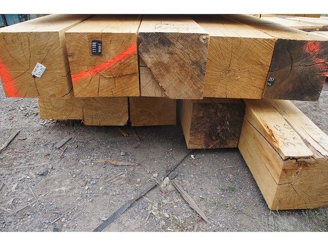 1,86 m³ eiken balken 200x200 - afbeelding 3 van  4