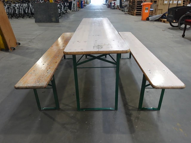 18x biertafel + 36x bank - afbeelding 1 van  4