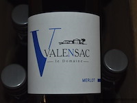 18x fles rode wijn, valensac le domaine, merlot, 2017, 75cl - afbeelding 2 van  3