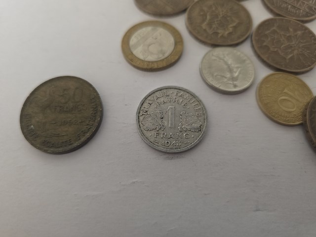 18x frankrijk: circulatiemunten (vanaf 1943) - afbeelding 2 van  4