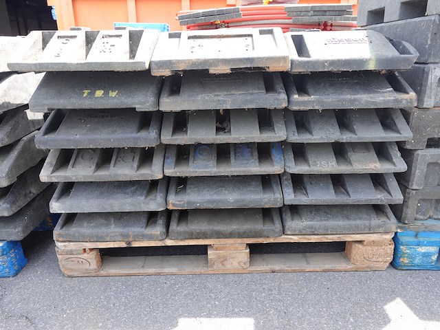 18x kunststof signalisatie voet - afbeelding 2 van  2