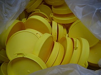 18x pallet diverse plastic potjes/emmers - afbeelding 3 van  34