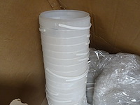 18x pallet diverse plastic potjes/emmers - afbeelding 19 van  34
