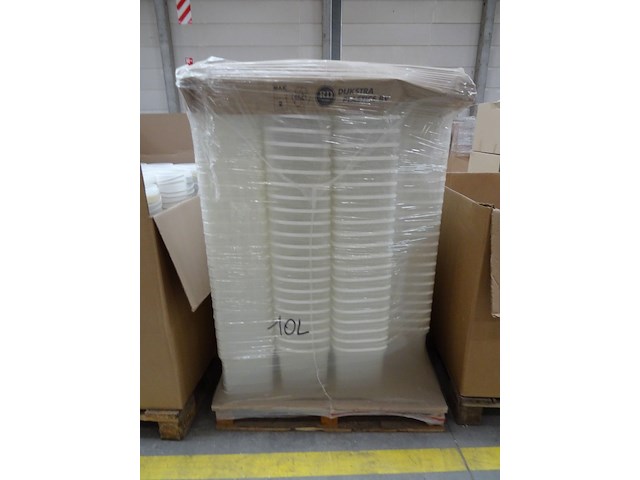 18x pallet diverse plastic potjes/emmers - afbeelding 20 van  34