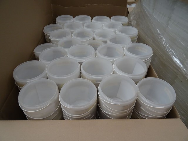18x pallet diverse plastic potjes/emmers - afbeelding 25 van  34