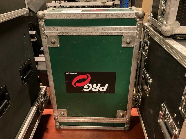 19" 4u flightcase - afbeelding 1 van  3