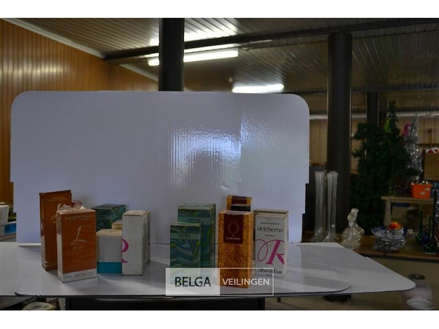 ±19 div. vintage parfum - afbeelding 1 van  5