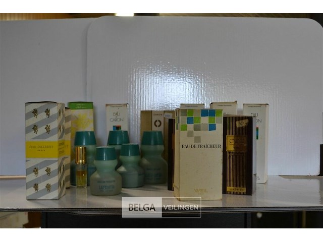 ±19 div. vintage parfum - afbeelding 1 van  7