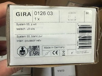 19 dozen drukschakelaars gira - afbeelding 1 van  1