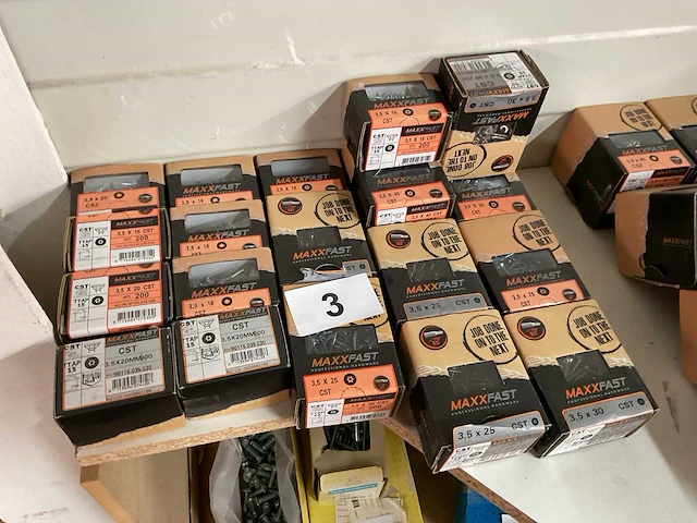 19 dozen houtschroeven - afbeelding 1 van  5