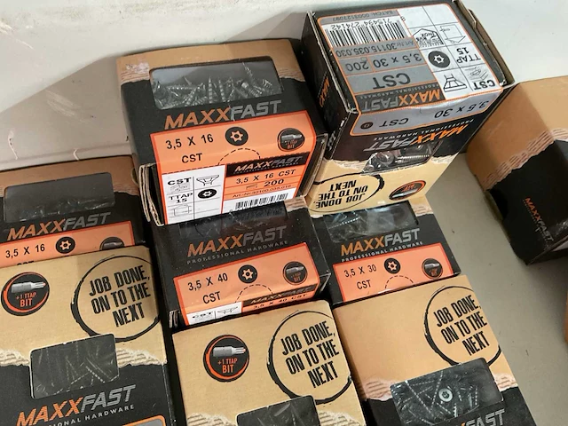 19 dozen houtschroeven - afbeelding 4 van  5