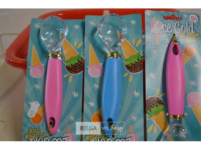 ±19 ijsscheppers - afbeelding 2 van  2