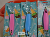 ±19 ijsscheppers - afbeelding 2 van  2