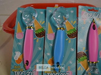 ±19 ijsscheppers - afbeelding 2 van  2