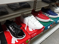 19 paar damessneakers - afbeelding 5 van  6