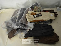 ±19 paar handschoenen - afbeelding 1 van  4