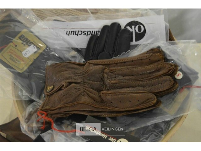 ±19 paar handschoenen - afbeelding 4 van  4