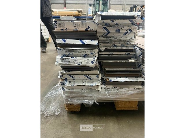 19 pakken vinyl tarkett - afbeelding 3 van  3