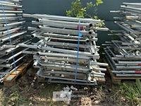 ± 19 steigers galva - afbeelding 1 van  3