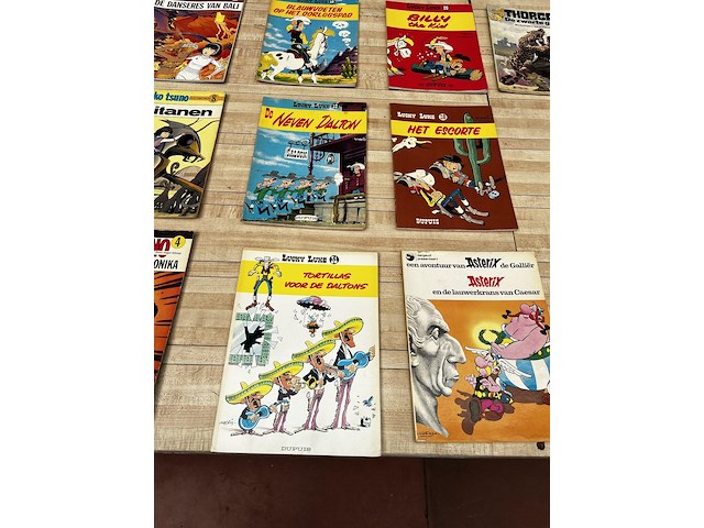 19 x diverse strips - afbeelding 4 van  5