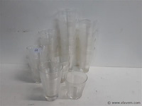 19 x drinkglas 2 assorti met siliconen ribbel - afbeelding 1 van  2
