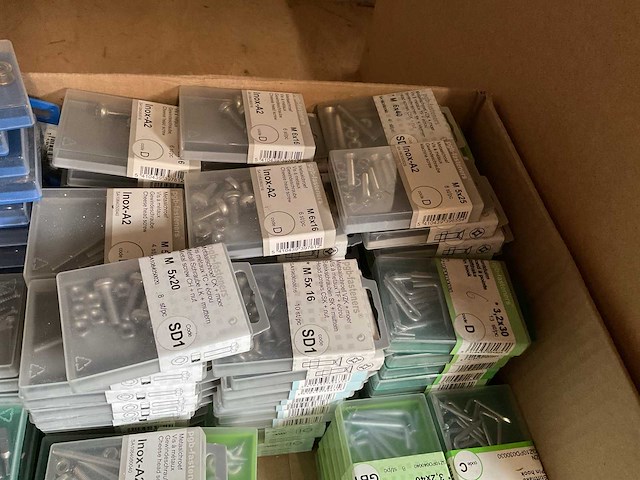 190 blisters bevestigingsmaterialen - afbeelding 5 van  9