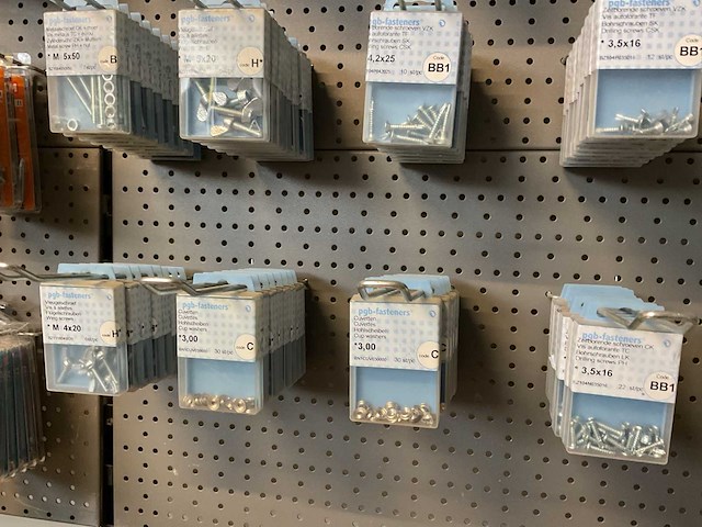 190 blisters met schroeven - afbeelding 7 van  8