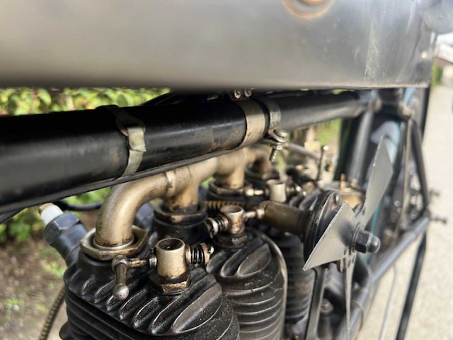 1913 fn 4 cylinder oldtimer motorfiets - afbeelding 14 van  23