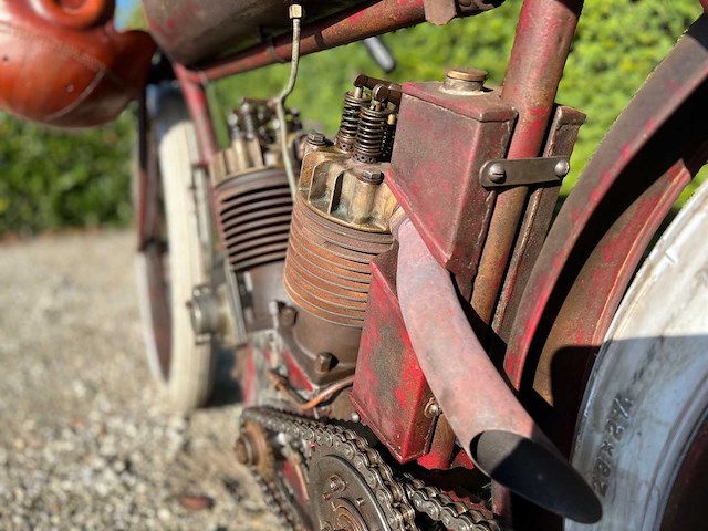 1914 indian 8 valve oldtimer motorfiets - afbeelding 14 van  23