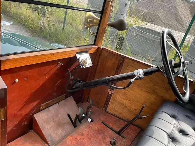 1926 - ford - tt personenbus - afbeelding 9 van  37