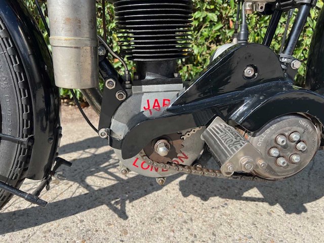 1926 royal enfield sports model 351 oldtimer motorfiets - afbeelding 18 van  18