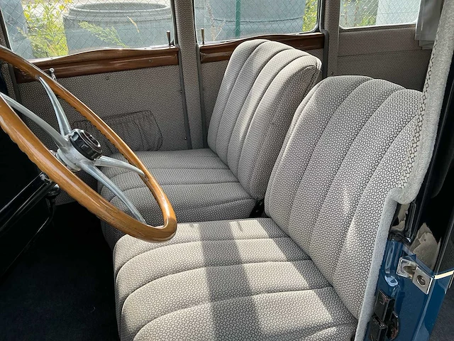 1931 - citroën - c4 berline - afbeelding 9 van  38