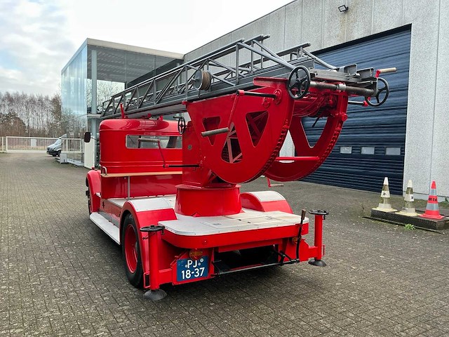 1936 ford oldtimer ladderwagen - afbeelding 14 van  19