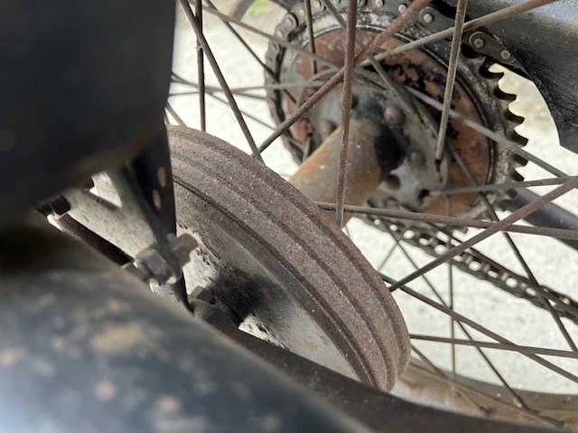 1936 peugeot p515 oldtimer motorfiets - afbeelding 19 van  28