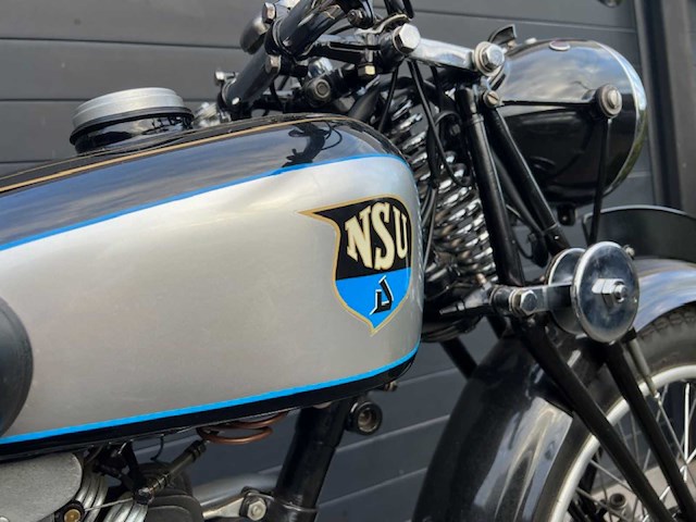 1937 nsu 351 osl oldtimer motorfiets - afbeelding 17 van  17