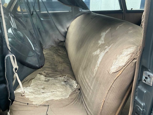 1939 buick special 4-door oldtimer - afbeelding 2 van  18