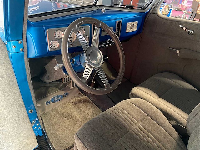 1939 ford business oldtimer - coupé - afbeelding 48 van  54