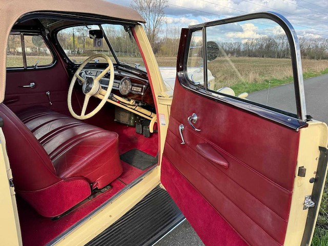 1939 packard cabrio - oldtimer - afbeelding 9 van  28