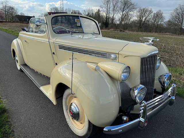 1939 packard cabrio - oldtimer - afbeelding 26 van  28