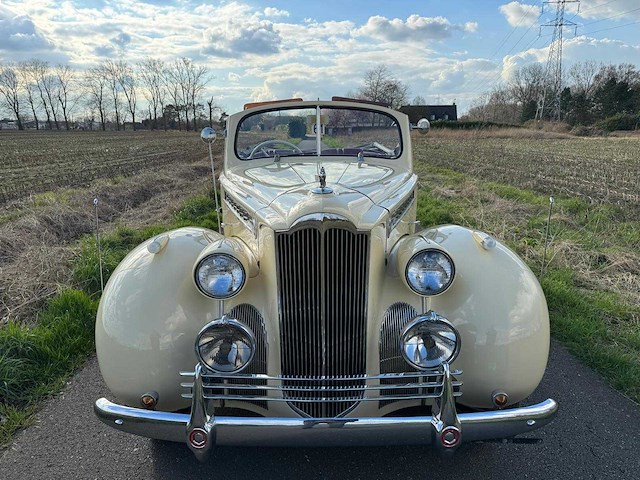 1939 packard cabrio - oldtimer - afbeelding 2 van  28